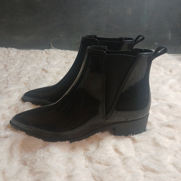 Jeffrey Campbell Stormy Chelsea Glossy Patent Leather Ankle Bootie Size 7 - Picture 4 of 9
